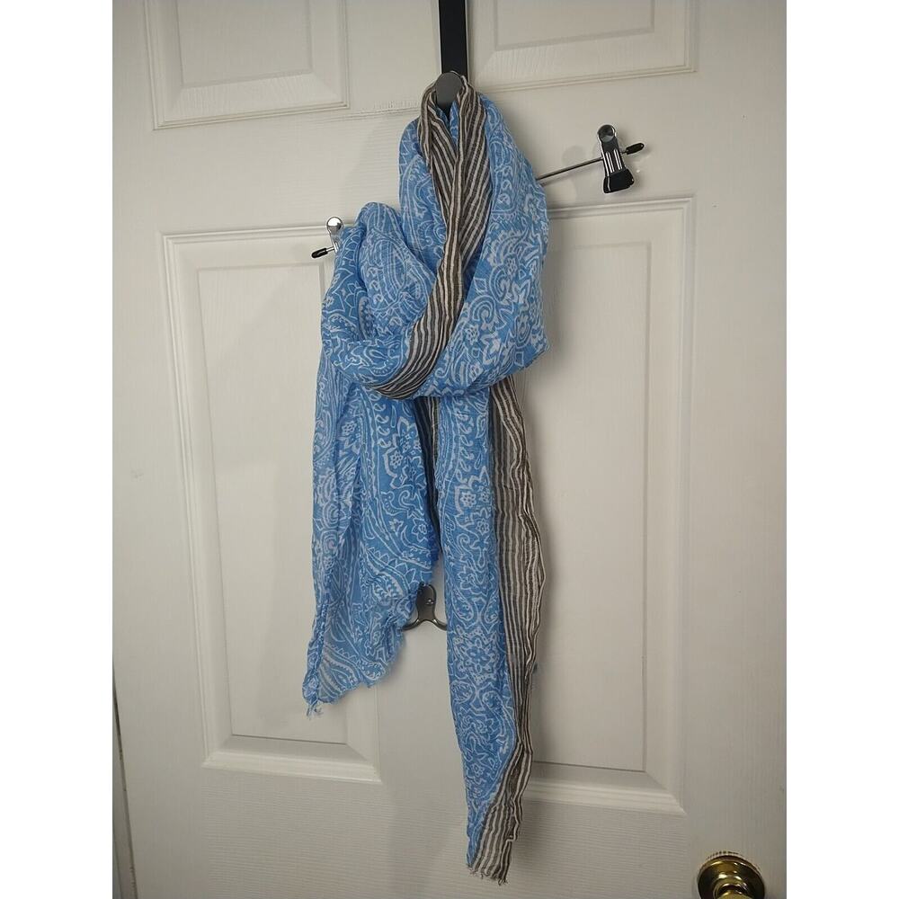 Unbranded Woman Scarf Blue Paisley Floral Colorblock Casual Wear Accent